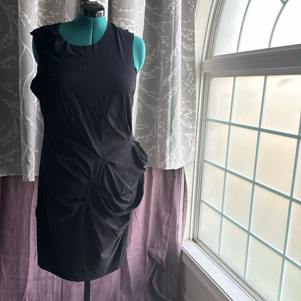 Artsy fartsy “anything but basic” black dress